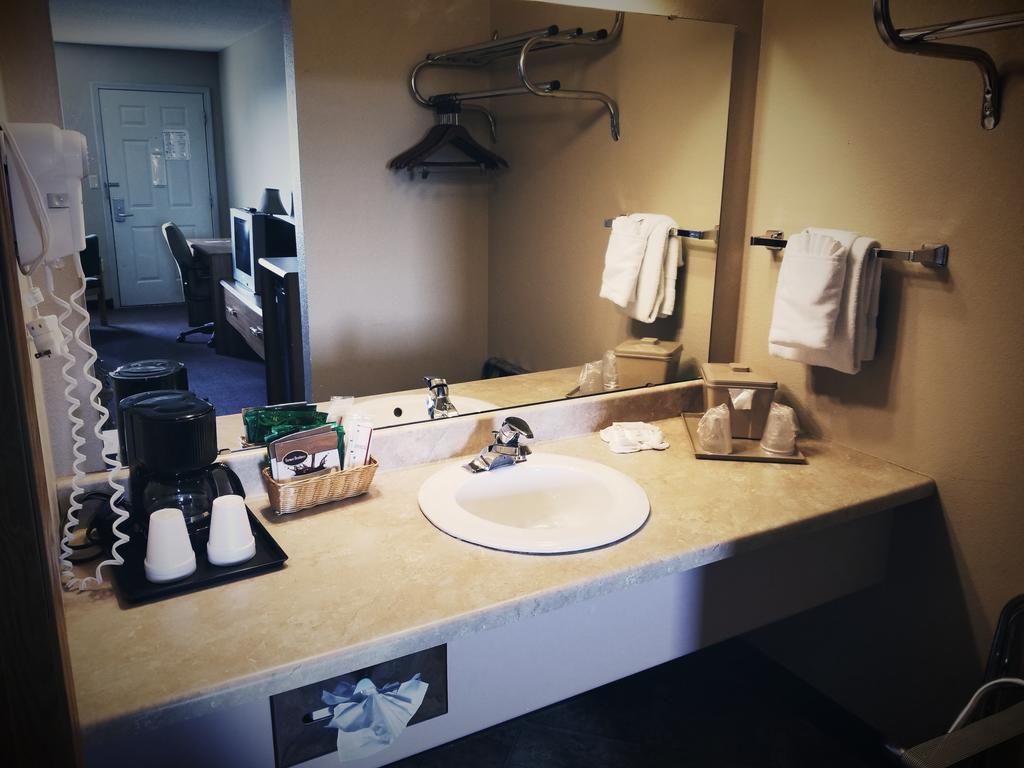 برانسون American Eagle Inn & Suites المظهر الخارجي الصورة